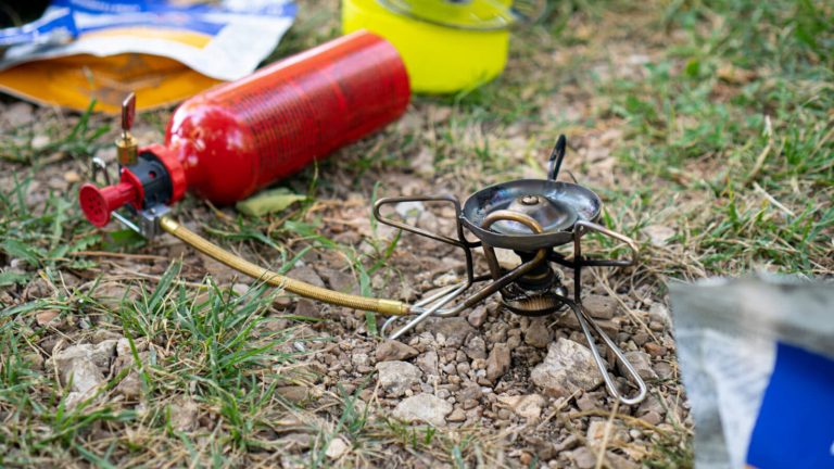 WhisperLite Stove Review — Emergency Survival Cooking Tutorial