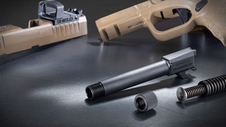 Review: Hellcat Pro 4.4” Threaded Barrel Kit