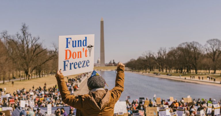 On Trump, Democrats and a New Era of Politics: A Look at the Year Ahead