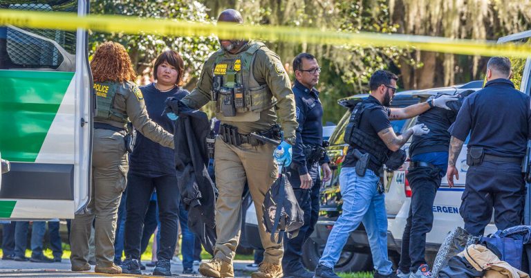 ICE Arrests Nearly 800 in Florida in Operation With Local Officers